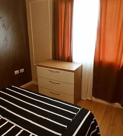 Apartment Old Train Tirana