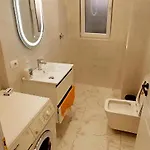 Old Train * Τίρανα